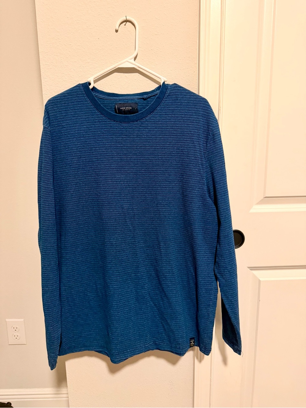 Lucky Brand Men’s Ribbed Long Sleeve Crew in Deep Blue